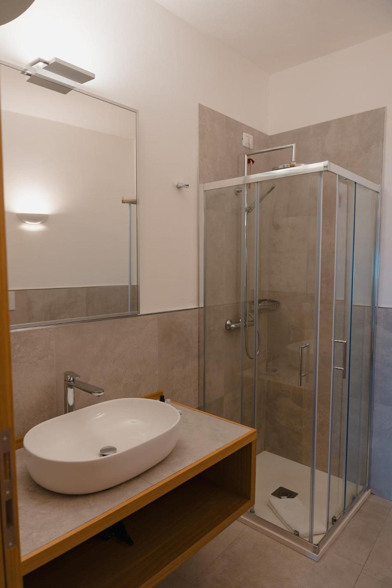 Rooms, Affittacamere Maksim Golfo Aranci Ngoại thất bức ảnh